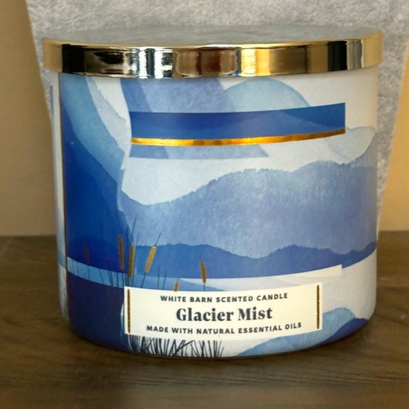 Bath & body work Glacier Mist Large 3-Wick Candle New - Picture 3 of 3